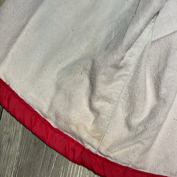 Men’s Red Coach Jacket - Picture 7 of 7